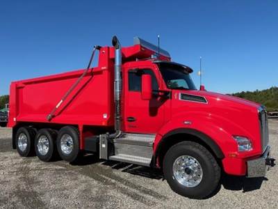 Kenworth T880 Tri Axle Dump Truck - Cummins 565HP, 6 Speed Allison Rds Automatic
