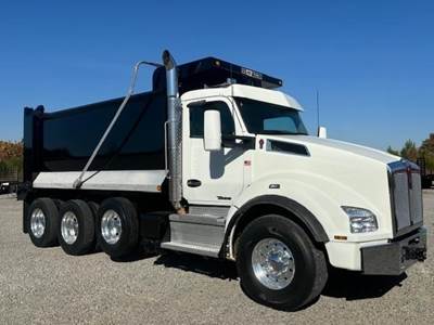 Kenworth T880 Tri Axle Dump Truck - Cummins 500HP, 10 Speed Ultrashift Automatic