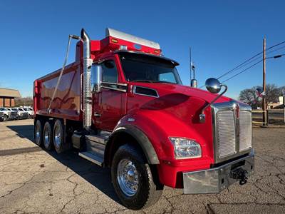 Kenworth T880 Tri Axle Dump Truck - Cummins 500HP, 8Ll Manual, 17.5' Dump