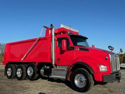 Kenworth T880 Tri Axle Dump Truck - Cummins 500HP, 8Ll Manual, 17.5' Dump
