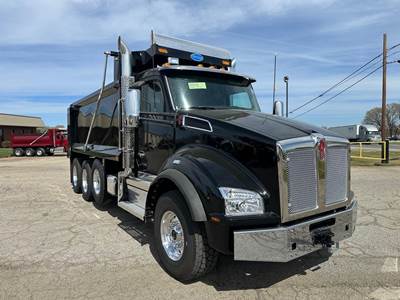 Kenworth T880 Tri Axle Dump Truck - Cummins 500HP, 8Ll Manual, 17.5' Dump