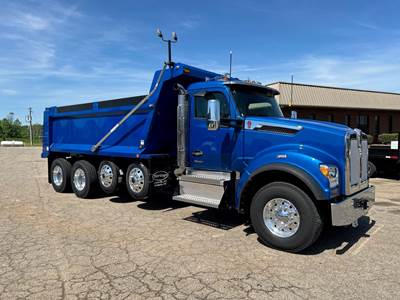 Kenworth T880 Quad Axle Dump Truck - Cummins 565HP, 6 Speed Allison Rds Automatic, 19' Dump