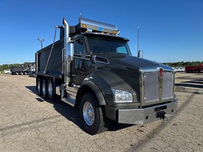 Kenworth T880 Tri Axle Dump Truck - Cummins 565HP, 6 Speed Allison Rds Automatic, 17.5' Dump