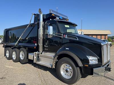 Kenworth T880 Tri Axle Dump Truck - Cummins 565HP, 6 Speed Allison Rds Automatic, 18' Dump