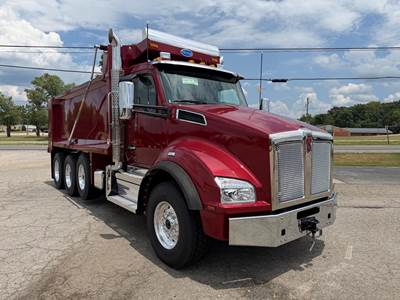 Kenworth T880 Tri Axle Dump Truck - Cummins 565HP, 6 Speed Allison Rds Automatic, 17.5' Dump