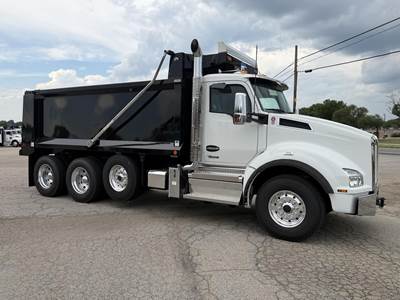Kenworth T880 Tri Axle Dump Truck - Cummins 565HP, 6 Speed Allison Rds Automatic, 18' Dump