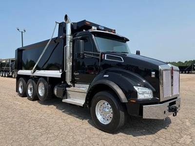 Kenworth T880 Tri Axle Dump Truck - Cummins 565HP, 6 Speed Allison Rds Automatic, 17.5' Dump
