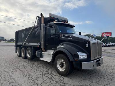 Kenworth T880 Tri Axle Dump Truck - Cummins 505HP, 8Ll Manual, 18' Dump