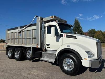 Kenworth T880 Tri Axle Dump Truck - Paccar 455HP, 8Ll Manual, 17' Dump