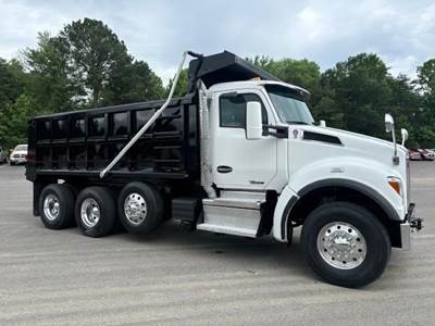 Kenworth T880S Tri Axle Dump Truck - Paccar 430HP, 6 Speed Allison Rds Automatic, 17' Dump
