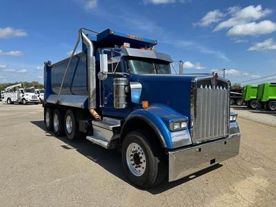 Kenworth W900 Tri Axle Dump Truck - Cummins 505HP, 8Ll Manual, 16' Dump