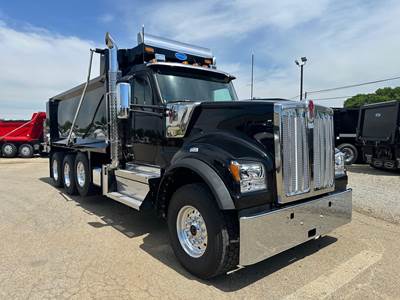 Kenworth W990 Tri Axle Dump Truck - Cummins 565HP, 6 Speed Allison Rds Automatic, 17.5' Dump