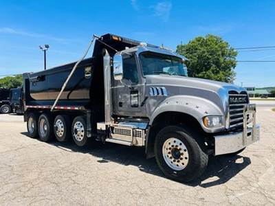 Mack Granite 104FR Quad Axle Dump Truck - MP8 445HP, Amt, 19' Dump