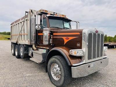 Peterbilt 389 Tri Axle Dump Truck - Cummins 500HP, 8Ll Manual, 17' Dump