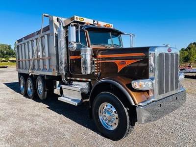 Peterbilt 389 Tri Axle Dump Truck - Cummins 500HP, 8Ll Manual, 17' Dump
