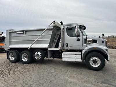 Western Star 47X Tri Axle Dump Truck - Detroit 470HP, 6 Speed Allison Rds Automatic, 16' Dump