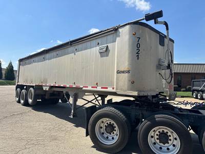 East Genesis 35 ft End Dump Trailer - Tri Axle, Aluminum, Air Ride