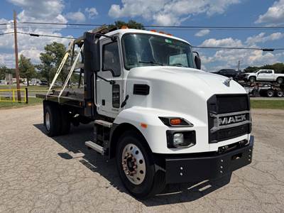 Mack MD6 16 ft Flatbed Truck - 280HP, 6 Speed Allison Rds Automatic