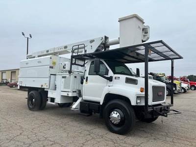 GMC TopKick C7500 Single Axle Forestry Bucket Truck - 8.1, 340HP, 6 Speed Manual