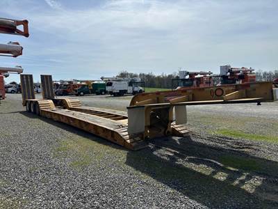 Pitts LB51-22DC Lowboy Trailer