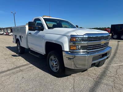 Chevrolet 2500HD Mechanic / Service Truck - 360HP, Automatic