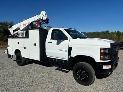 Chevrolet Silverado 5500HD Mechanic / Service Truck - Duramax, 350HP, 6 Speed Automatic