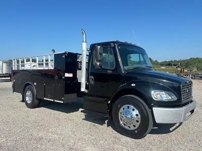 Freightliner M2 106 Mechanic / Service Truck - Cummins, 260HP, Automatic