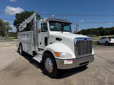 Peterbilt 337 Mechanic / Service Truck - Paccar, 350HP, 6 Speed Allison Rds Automatic