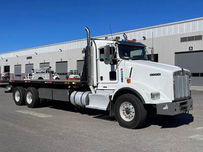 Kenworth T800 Tandem Axle Rollback Tow Truck - Paccar, 455HP, 8Ll Manual