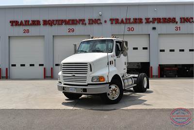 Sterling A9500 Single Axle Day Cab Truck - Caterpillar 295HP, 10 Speed Manual