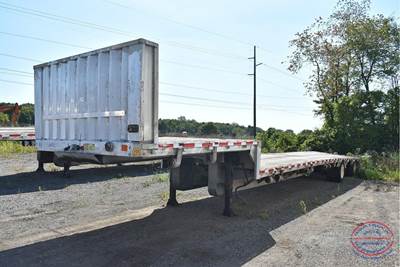 Reitnouer 53x102 Aluminum Drop Deck Trailer - Air Ride, Sliding Spread Axle
