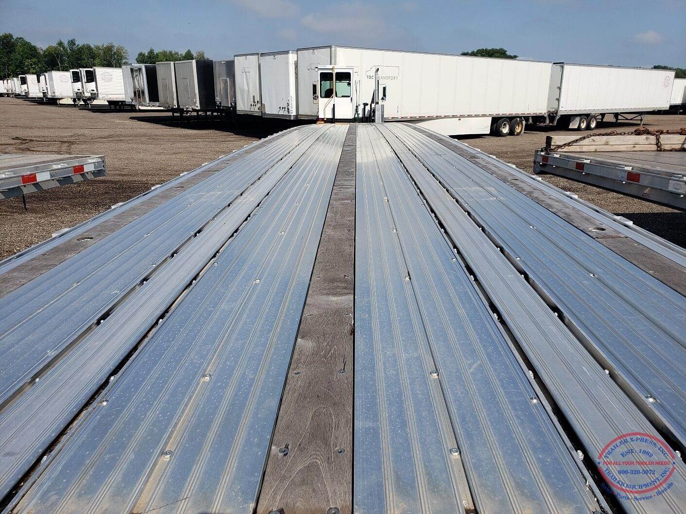 2023 Manac 53x102 Quad Axle Aluminum Flatbed Trailer Air Ride, Spread