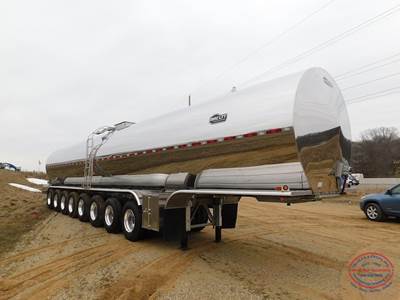 Mac LTT 49FT SANITARY 8 AXLE TANKER - 12,200 GAL Eight Axle Stainless Steel Food Grade Tanker Trailer, Air Ride, Fixed Axle