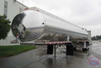 LBT 42x96 Tandem Axle Stainless Steel Fuel Tanker Trailer - Air Ride, Fixed Axle