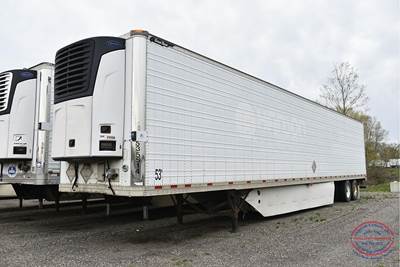 Great Dane 53 ft Reefer Trailer - Sliding Axle, Swing Door, Carrier