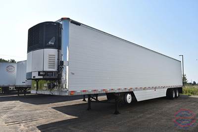 Great Dane 53 ft Reefer Trailer - Sliding Axle, Swing Door, Carrier