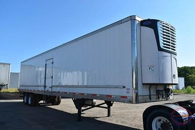 UTILITY 3000R 47 ft Reefer Trailer - Sliding Axle, Roll up Door, Carrier