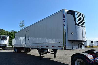 UTILITY 3000R 47 ft Reefer Trailer - Sliding Axle, Roll up Door, Carrier