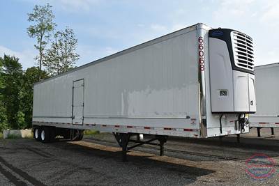 UTILITY 3000R 47 ft Reefer Trailer - Sliding Axle, Roll up Door, Carrier