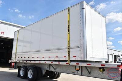 Hyundai 26 FT Van Truck Body