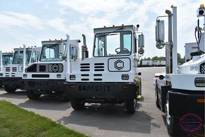 Capacity TJ5000 Yard Spotter Truck - Cummins, Automatic