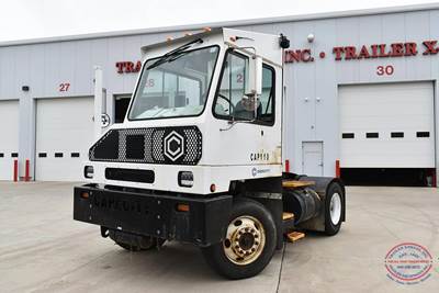 Capacity TJ5000 Yard Spotter Truck - Cummins, Automatic