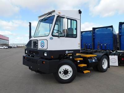 Capacity TJ5000 DOT Yard Spotter Truck - Cummins, 200HP, Automatic