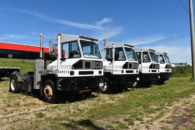 Capacity TJ5000 DOT Yard Spotter Truck - Cummins, 200HP, Automatic