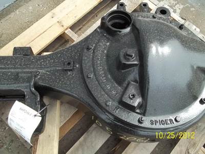 Eaton-Spicer DS451 Front Axle Housing