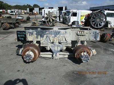 Dana/IHC RA474FR444 Cutoff for a 1999 Hendrickson WALKING BEAM