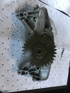 Volvo D13 Engine Oil Pump