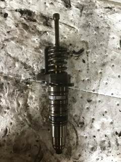 Cummins ISX Fuel Injector for a Cummins ISX EPA 04