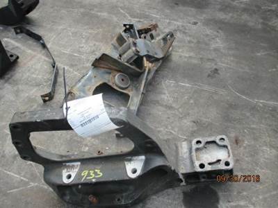 Kenworth T600 Left Spring Hanger