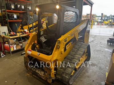 Caterpillar 239D3 Compact Track Loader